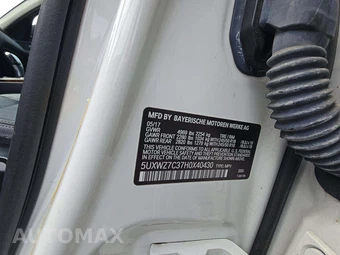 2017 BMW X3 Sports Activity Vehicle sDrive28i – miniatura 5