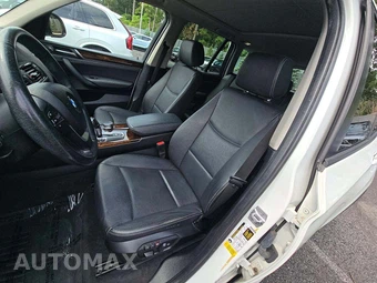 2017 BMW X3 Sports Activity Vehicle sDrive28i – miniatura 6