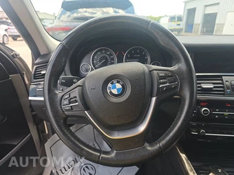 2017 BMW X3 Sports Activity Vehicle sDrive28i – miniatura 10