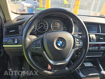 2017 BMW X3 Sports Activity Vehicle xDrive28i – miniatura 10