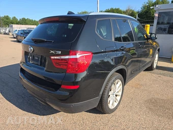 2017 BMW X3 Sports Activity Vehicle xDrive28i – miniatura 4