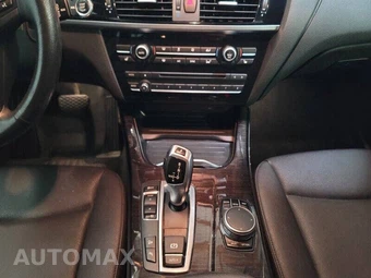 2017 BMW X3 Sports Activity Vehicle xDrive28i - miniatura 24