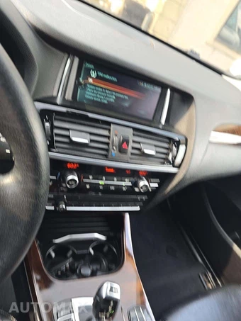 2017 BMW X3 Sports Activity Vehicle xDrive28i – miniatura 10