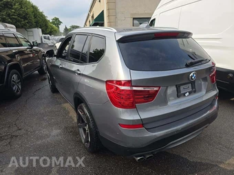2017 BMW X3 Sports Activity Vehicle xDrive28i – miniatura 2