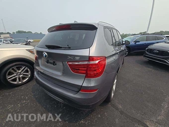 2017 BMW X3 Sports Activity Vehicle xDrive28i – miniatura 3