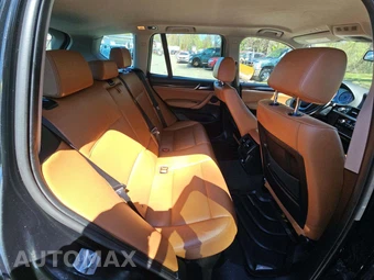 2017 BMW X3 Sports Activity Vehicle xDrive28i – miniatura 16