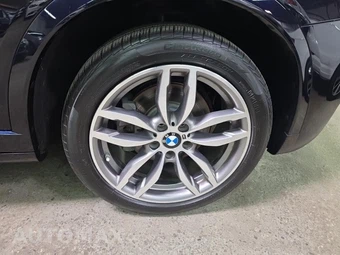 2017 BMW X3 Sports Activity Vehicle xDrive28i M SPORT LINE - miniatura 9