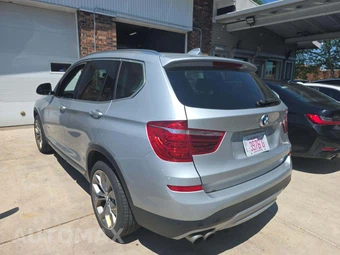 2017 BMW X3 Sports Activity Vehicle xDrive28i XLINE – miniatura 2