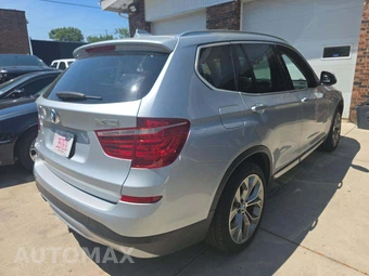 2017 BMW X3 Sports Activity Vehicle xDrive28i XLINE – miniatura 3