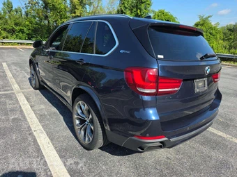 2017 BMW X5 Sports Activity Vehicle iPerformance LUXURY LINE - miniatura 2