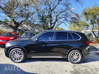 2017 BMW X5 Sports Activity Vehicle sDrive35i XLINE - miniatura 5