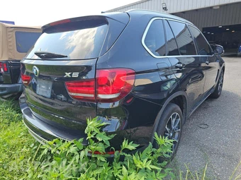 2017 BMW X5 Sports Activity Vehicle sDrive35i XLINE - miniatura 3