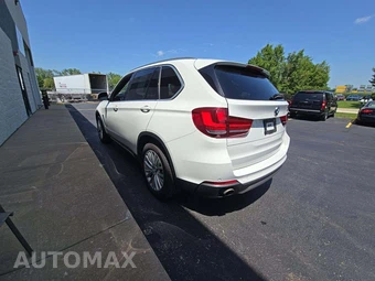 2017 BMW X5 Sports Activity Vehicle xDrive35i - miniatura 2