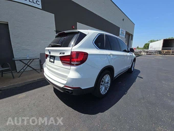 2017 BMW X5 Sports Activity Vehicle xDrive35i - miniatura 3