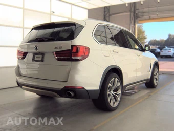 2017 BMW X5 Sports Activity Vehicle xDrive35i - miniatura 5