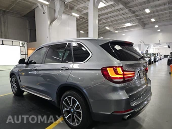 2017 BMW X5 Sports Activity Vehicle xDrive35i - miniatura 6