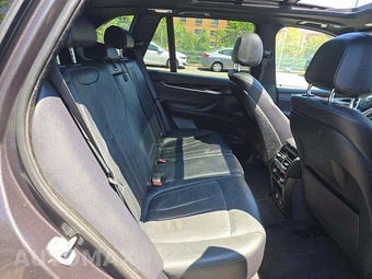 2017 BMW X5 Sports Activity Vehicle xDrive35i - miniatura 16