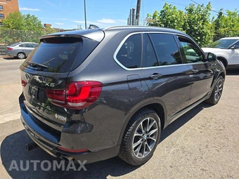 2017 BMW X5 Sports Activity Vehicle xDrive35i - miniatura 3