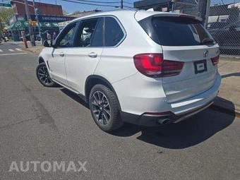 2017 BMW X5 Sports Activity Vehicle xDrive35i - miniatura 2