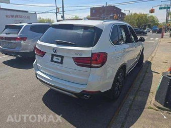2017 BMW X5 Sports Activity Vehicle xDrive35i - miniatura 3