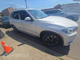 2017 BMW X5 Sports Activity Vehicle xDrive35i - miniatura 4