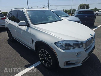 2017 BMW X5 Sports Activity Vehicle xDrive35i - miniatura 4