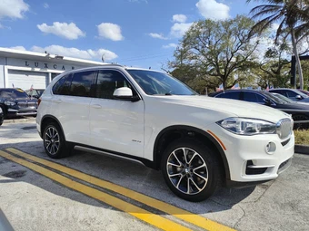 2017 BMW X5 Sports Activity Vehicle xDrive35i - miniatura 11