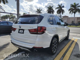 2017 BMW X5 Sports Activity Vehicle xDrive35i - miniatura 8