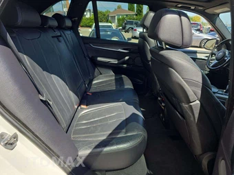 2017 BMW X5 Sports Activity Vehicle xDrive50i M SPORT LINE - miniatura 16