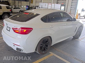 2017 BMW X6 Sports Activity Vehicle xDrive35i M SPORT LINE - miniatura 4