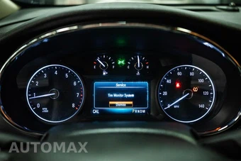 2017 Buick Encore Preferred 1SB - miniatura 17