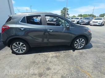 2017 Buick Encore Preferred 1SB – miniatura 5