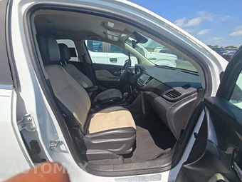 2017 Buick Encore Preferred 1SB – miniatura 8