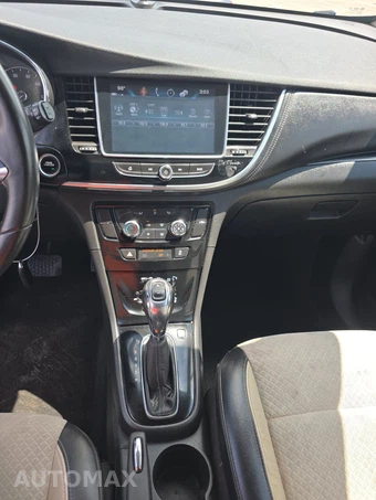 2017 Buick Encore Preferred 1SB – miniatura 11