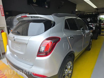 2017 Buick Encore Sport Touring 1SH – miniatura 4