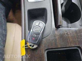 2017 Buick LaCrosse Preferred 1SB – miniatura 8