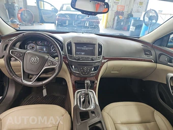 2017 Buick Regal Premium II 1SP – miniatura 11