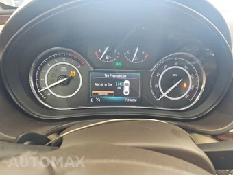 2017 Buick Regal Premium II 1SP – miniatura 12