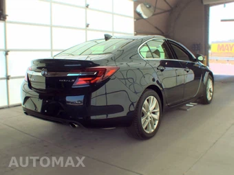 2017 Buick Regal Premium II 1SP – miniatura 4