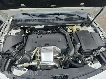 2017 Buick Regal Sport Touring 1SH – miniatura 18