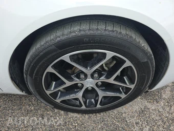 2017 Buick Regal Sport Touring 1SH – miniatura 9