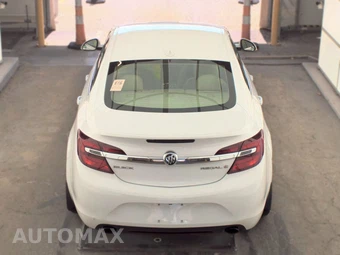 2017 Buick Regal Sport Touring 1SH – miniatura 5