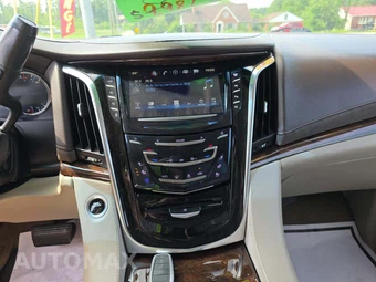2017 Cadillac Escalade ESV Luxury 1SB - miniatura 7