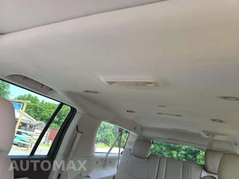 2017 Cadillac Escalade ESV Luxury 1SB - miniatura 8