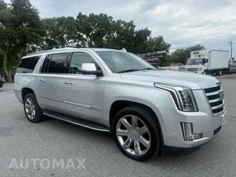 2017 Cadillac Escalade ESV Luxury 1SB - miniatura 2