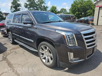 2017 Cadillac Escalade ESV Luxury 1SB - miniatura 4