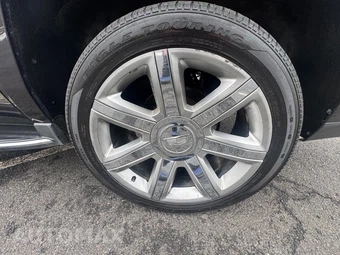 2017 Cadillac Escalade ESV Luxury 1SB - miniatura 14