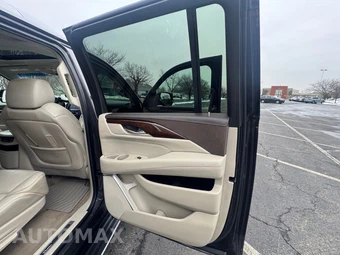 2017 Cadillac Escalade ESV Luxury 1SB - miniatura 37
