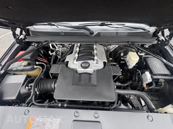 2017 Cadillac Escalade ESV Luxury 1SB - miniatura 49