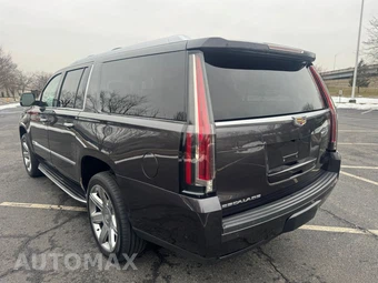 2017 Cadillac Escalade ESV Luxury 1SB - miniatura 7